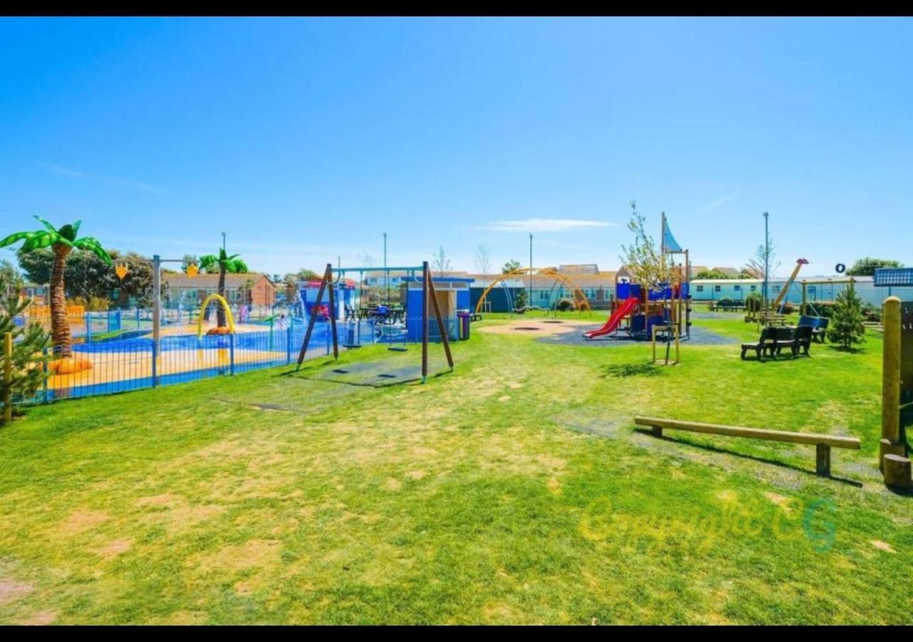 K105 - Chalet - Parkdean Camber المظهر الخارجي الصورة